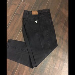AUTHENTIC GUESS JEANS